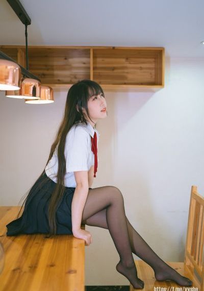 老头吃嫩草A片在线观看_DVD在线观看