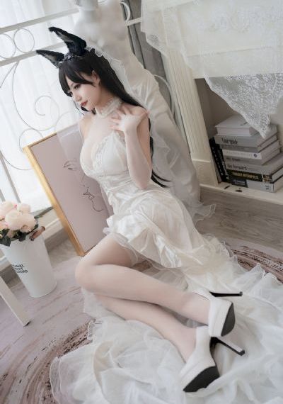 女大学生和少妇之间的斗争在线看_超清在线观看完整版