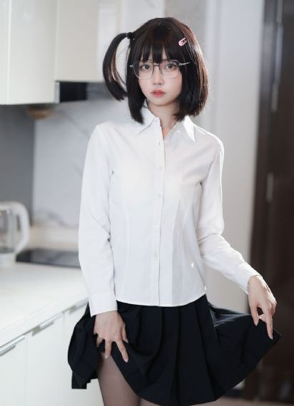 少妇饥渴偷公乱第32章_720在线观看电视