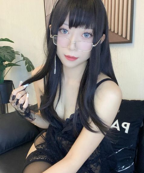 国产无码夜夜一区二区_720免费高清观看