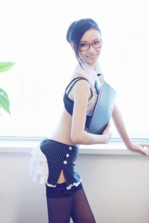 亚洲污污视频_超清高清完整版播放