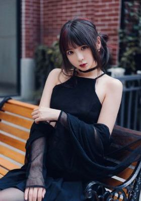 日本真人啪啪做爰免费_720在线播放