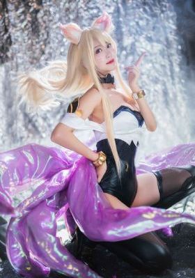亚洲六月丁香六月婷婷色伊人_无删减在线播放